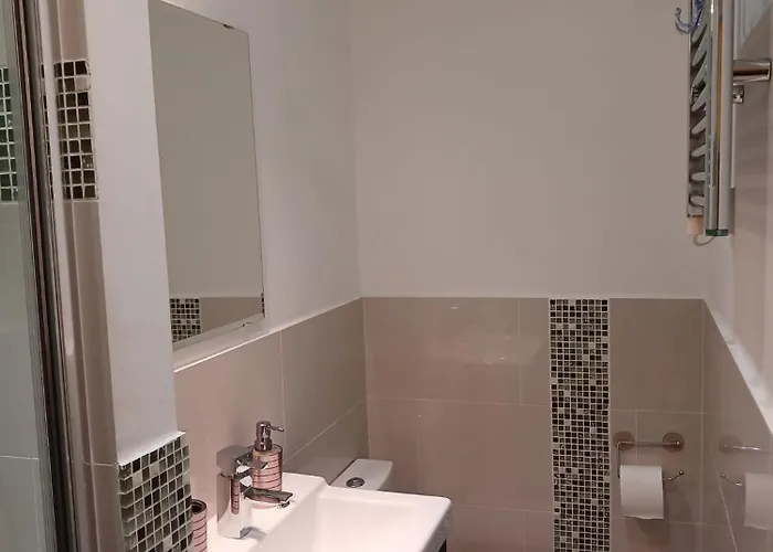 Bed & Breakfast Yellow