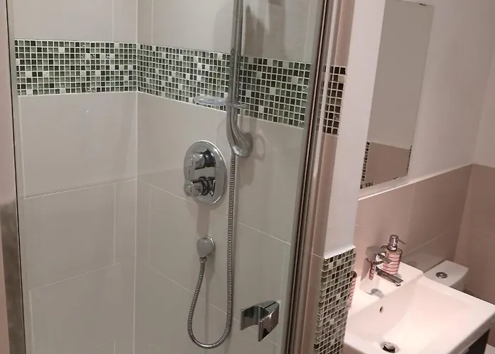 Yellow 住宿加早餐酒店 3*